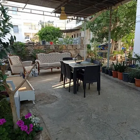 מלון Location In Center בודרום
